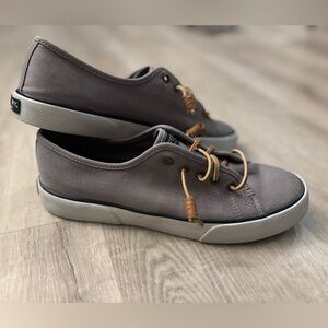Sperry Top Sider - Strech-Slides, Grey with Brown Leather Lacing 7.5M